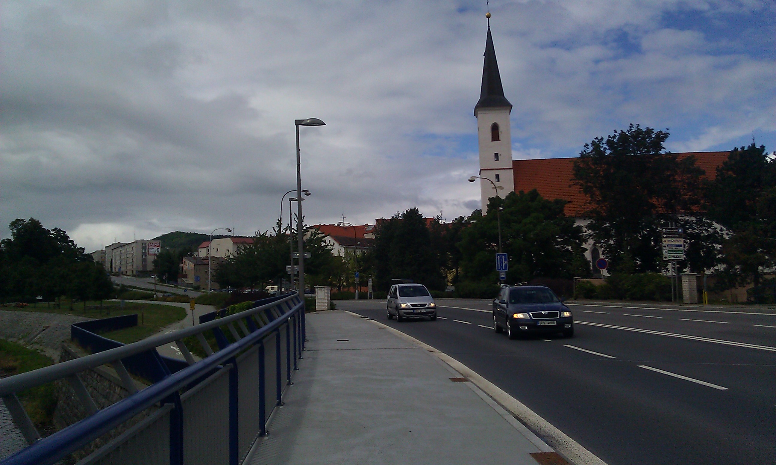 Облака и курица